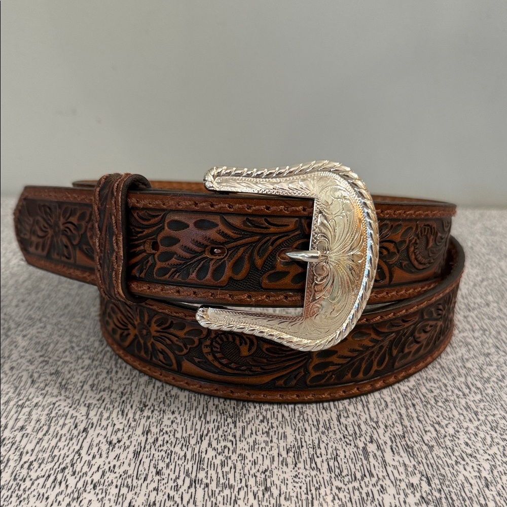 Tony Lama Men’s Tooled Brown Leather Western Belt Silver Buckle, Sz42, NWT C4006